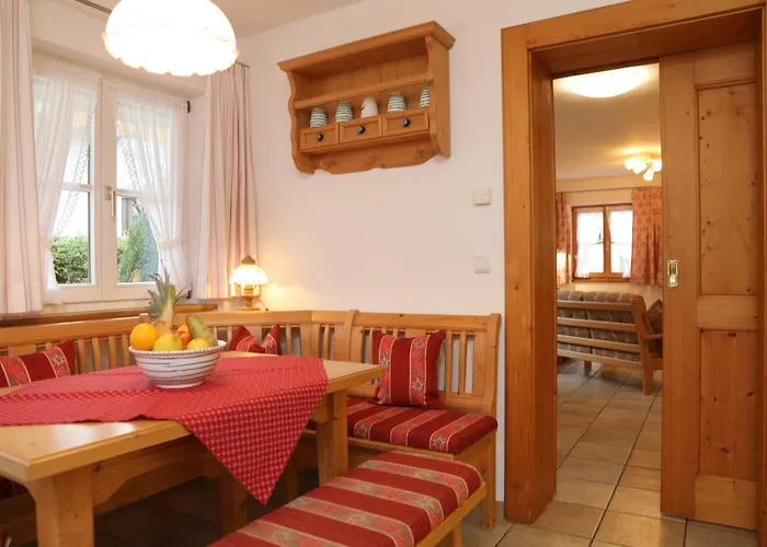 Apartmán Almroeserl Mittenwald